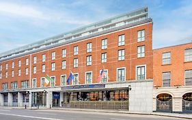 The Trinity City Hotel